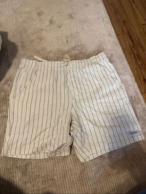 Banks journal Striped Drawstring Linen-Blend Shorts - White with Navy Pinstripes